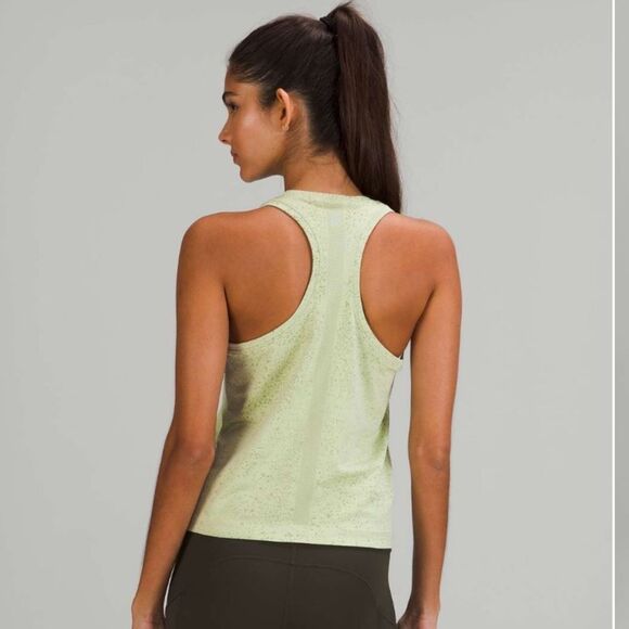 Lululemon Size 8 Swiftly Tech Racerback Tank Race Length Creamy Mint Cedar Green - Picture 6 of 11
